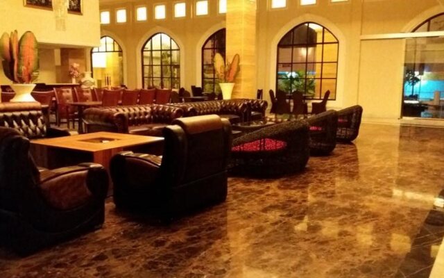 D'Senopati Malioboro Grand Hotel