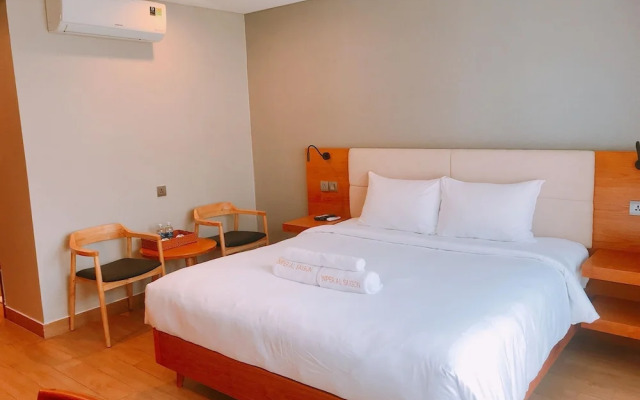 Imperial Saigon Hotel