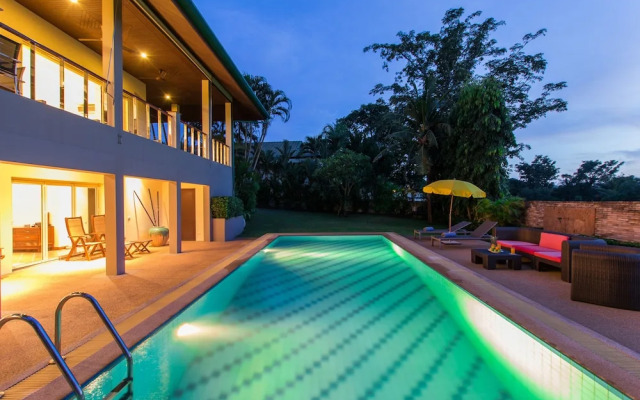 Viola Pool Villa