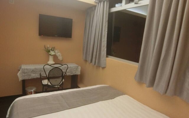 Bloomy Hotel