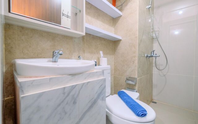 Comfy And Modern 2Br At Transpark Cibubur Apartment