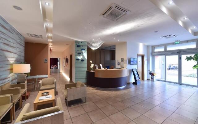 Tati' Hotel