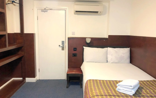 Plaza London Hotel