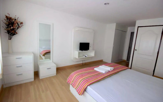 M Plus 2 Apartments