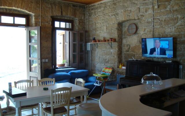 Avalon Village Houses