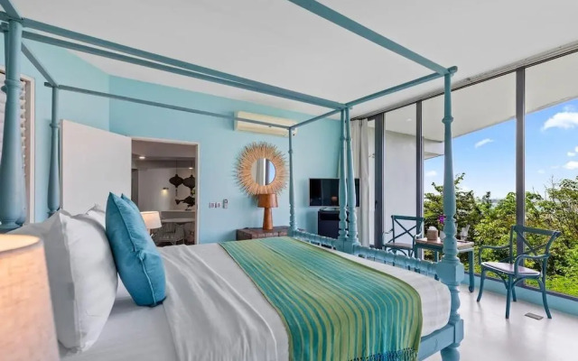 Villa Skyfall