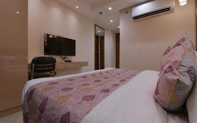 Hotel Leo Saffron