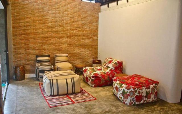 Niwas Ayutthaya