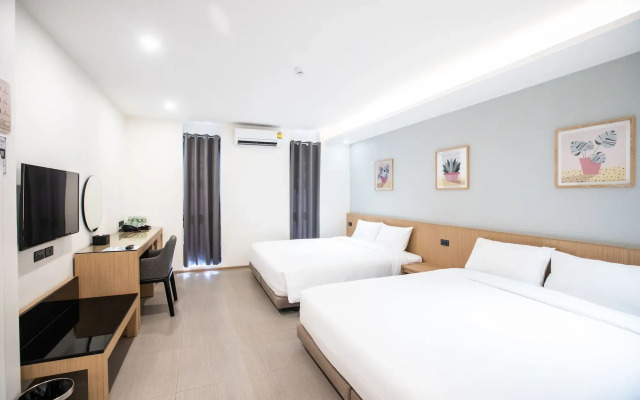 Cubic Bangna Hotel