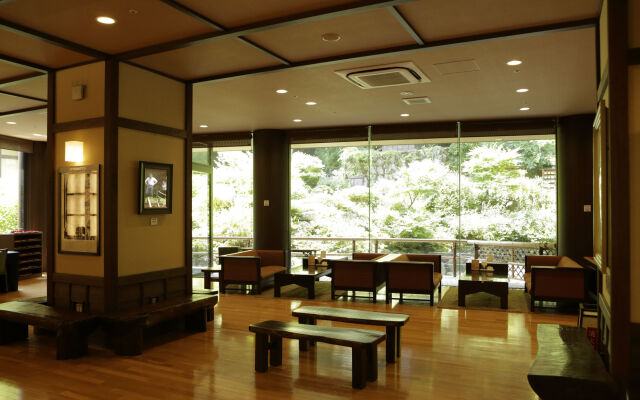 Hakone Yumoto Onsen Tenseien