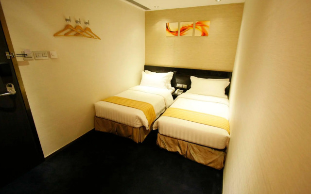 Noble Park Hotel