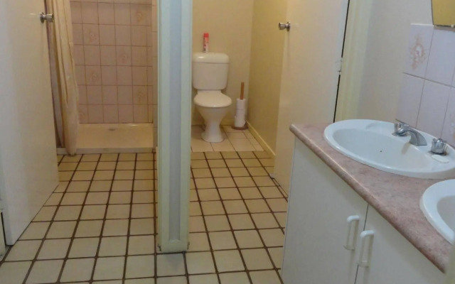 High View Family Cottages