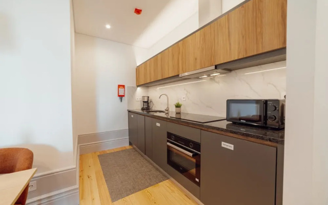 Heart OF Porto Apartment F Duplex by Vacationy