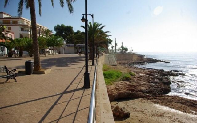Apartamentos Cargador Beach 3000