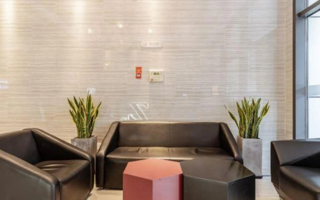 Zsmart Hotel (Hangzhou Zhongda Yintai City Xintiandi Subway Station)