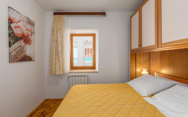 Awesome Apartment in Zambratija With Wifi and 2 Bedrooms