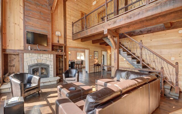 Chalet Azure