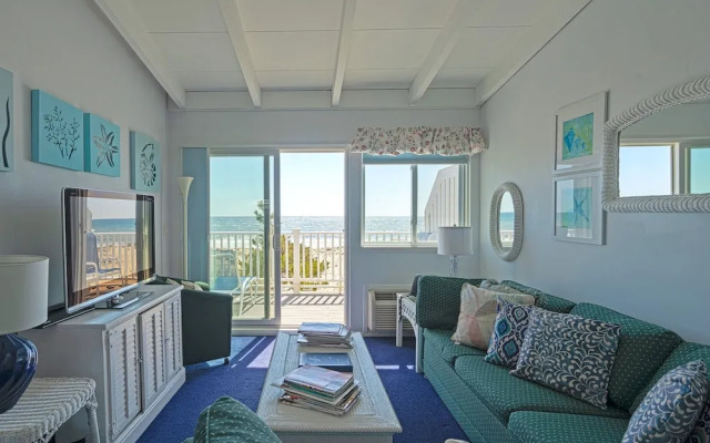 Sea Crest Resort