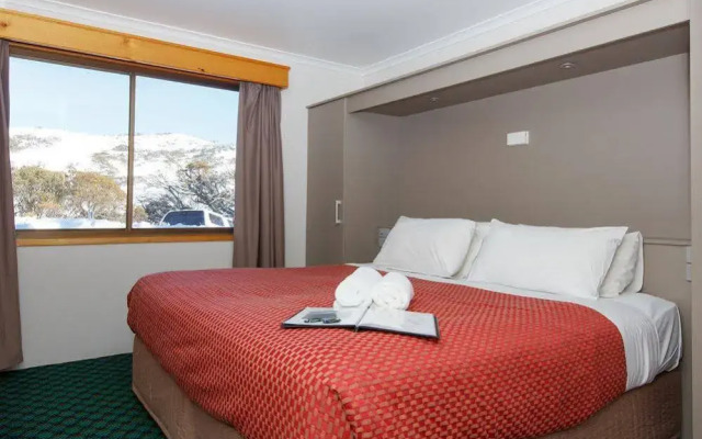 Altitude - The Lodge Smiggins