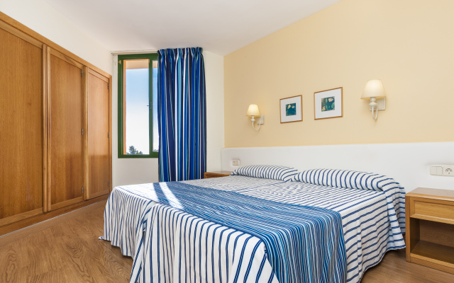Globales Apartamentos Nova