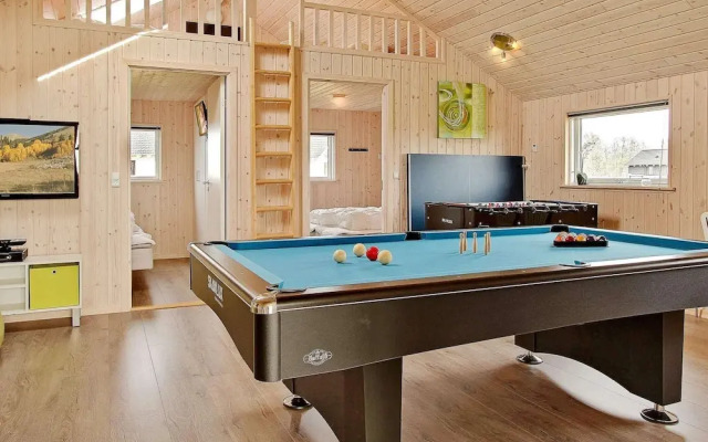 Pleasant Holiday Home in Vaggerlose near Sea
