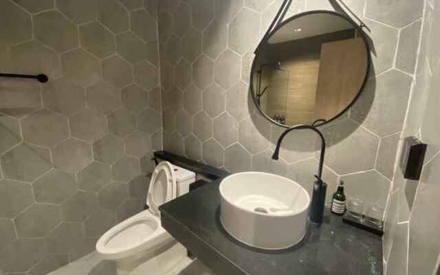 M2 Hotel Waterside