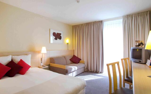 Novotel Newcastle Airport Hotel