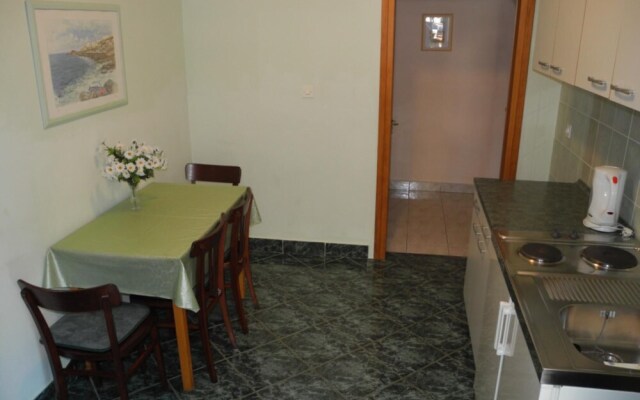 Apartment Dubravka 4 1 pax