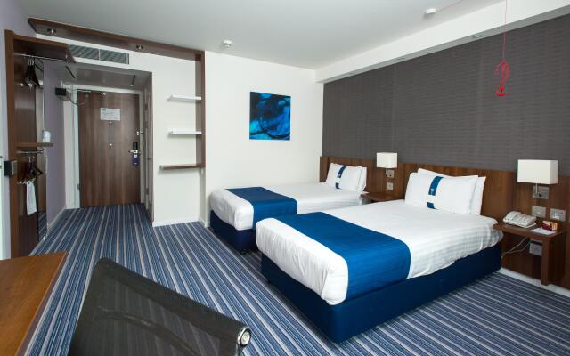 Holiday Inn Express Cambridge-Duxford M11, Jct.10 by IHG