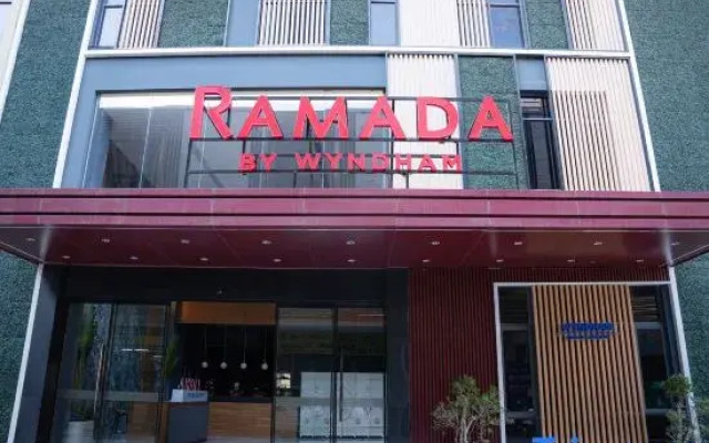 Ramada By Wyndham Vientiane Central