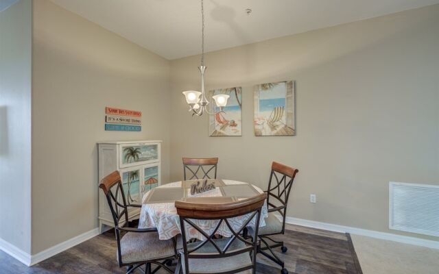 Majestic Palms Condo