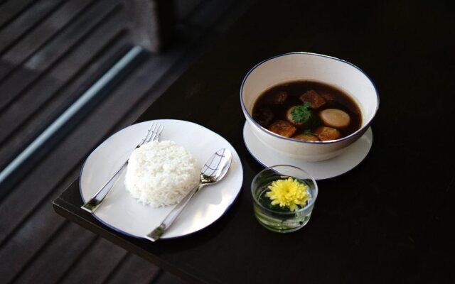 CHANN Bangkok-Noi