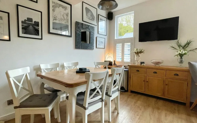 Lovely Comfortable 3BR Property