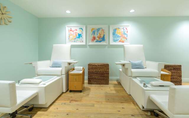 Seven Stars Resort & Spa