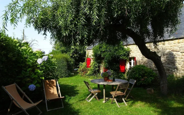 Beachside Holiday Home in Beuzec-cap Sizun