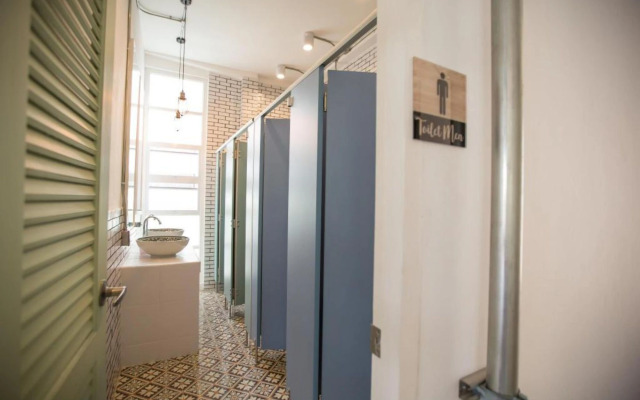 Memmoth Hostel In Lampang