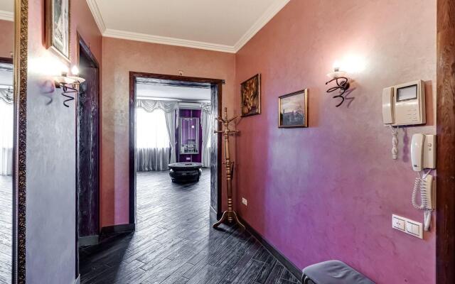 Апартаменты на улице Большая Садовая 52-56