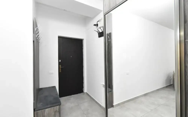 Apartment by Luxe Group DI412