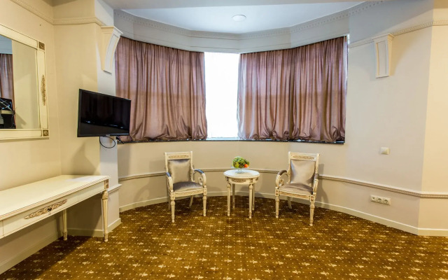 Golden Mir Hotel & Spa