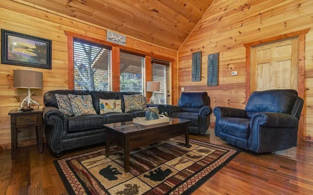 Mountain Romance 1 Bedroom 1 Bathroom Home
