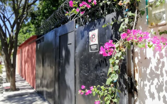 La Casa de La Maga & El Conde