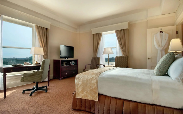 Seelbach Hilton Louisville Downtown