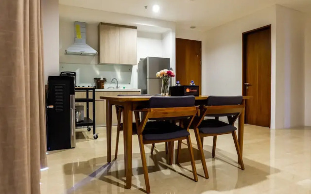Spacious Elegant 2BR Veranda Residence @ Puri Apartment