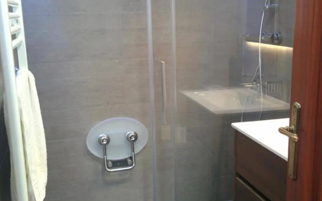 Apartamentos Zarautz Playa, con piscina y garaje