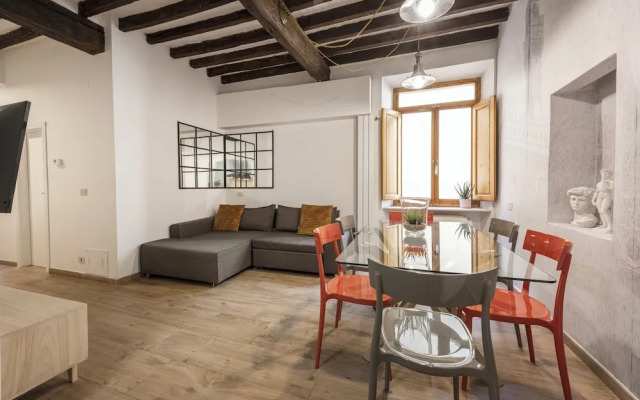 Laurel Apartment by Mmega