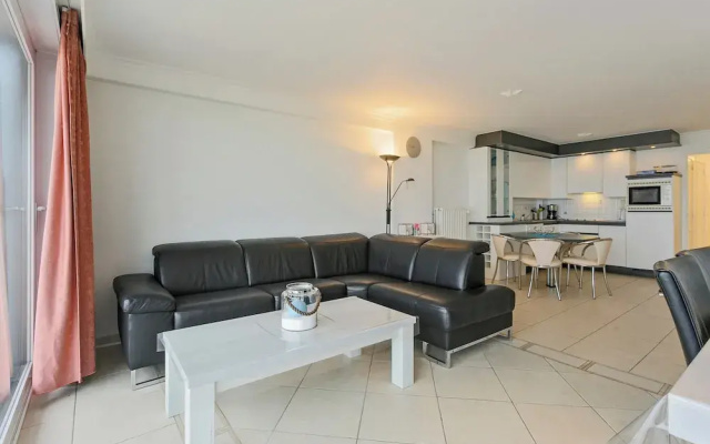 Luxbeach Apartment in Blankenberge