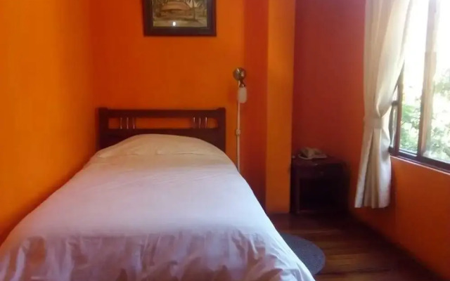 El Pedron Hotel