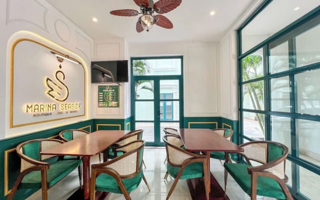 Marina Seaside Boutique Hotel