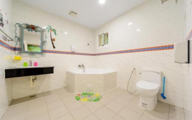 Love in Hengchun B&B