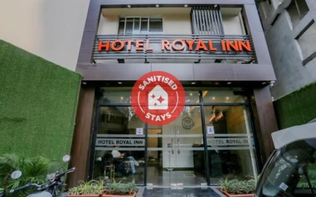 OYO Townhouse 594 Hotel Royal Inn